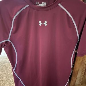 Men’s Under Armour compression shirt